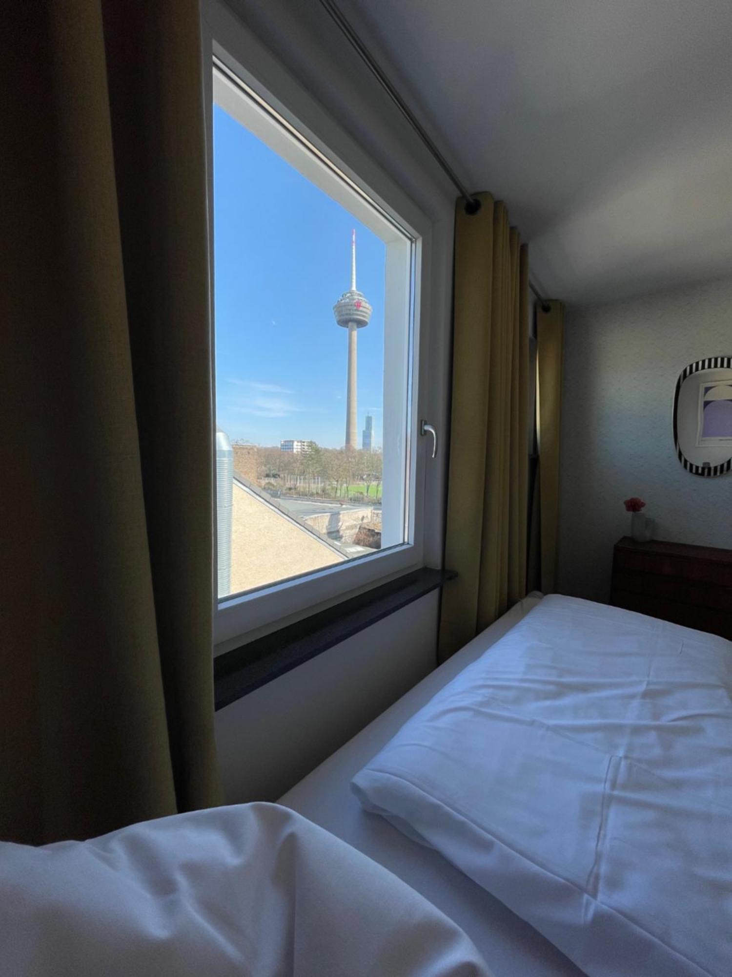 Weltempfaenger Backpacker Hostel Cologne Luaran gambar